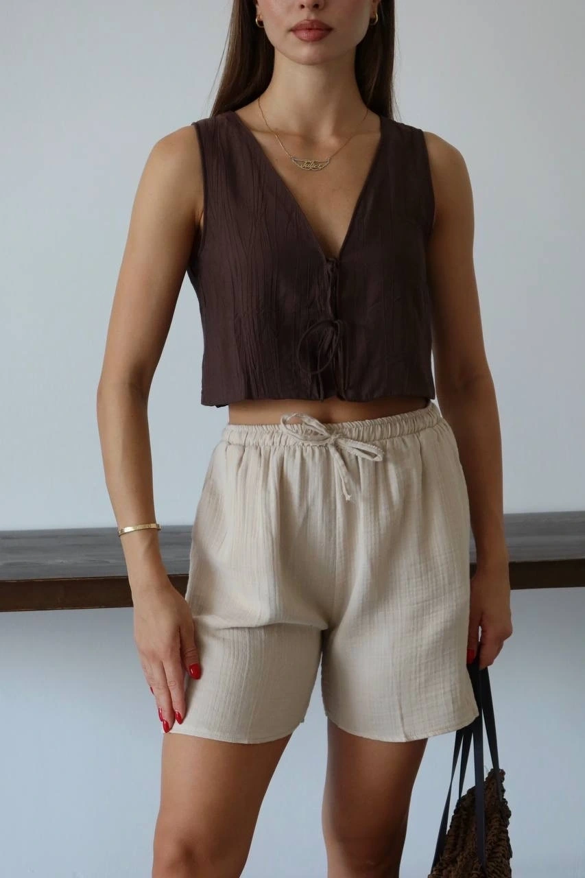 Müslin kumaş şort bağcıklı bej pt
