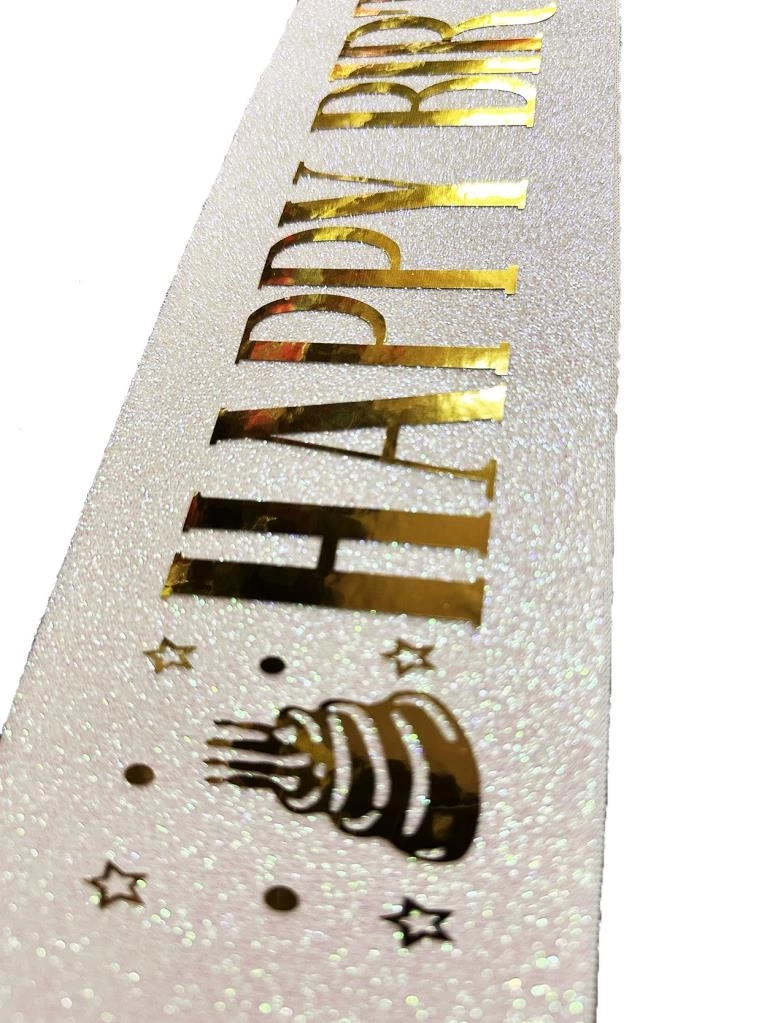 Nessiworld   Beyaz Üzeri Altın Büyük Happy Birthday Yazılı Simli Işıltılı Kuşak Kemer 10 cm Genişlik