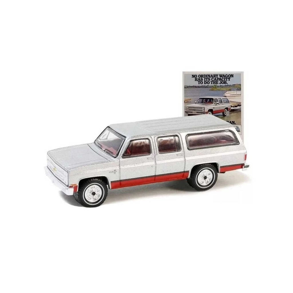 Nessiworld Greenlight 1/64 Vintage Ad Cars Series 10- 1981 Chevrolet Suburban