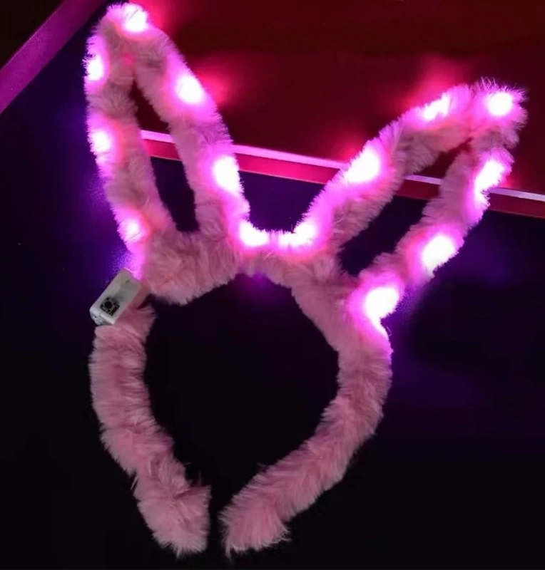 Nessiworld Led Işıklı Peluş Pofuduk Tavşan Kulak Tavşan Taç Pembe 17X23 cm