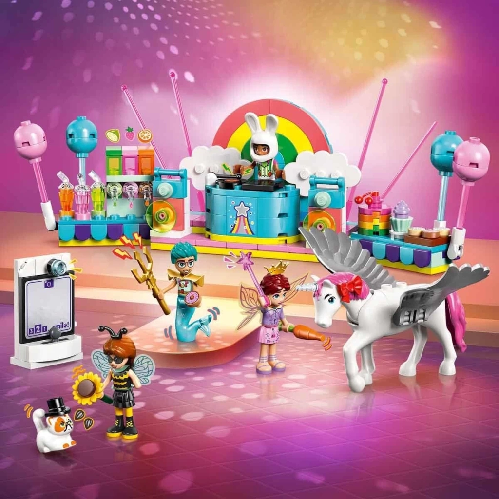 NessiWorld Friends Tek Boynuzlu At ve Peri ile Kostüm Partisi 42661
