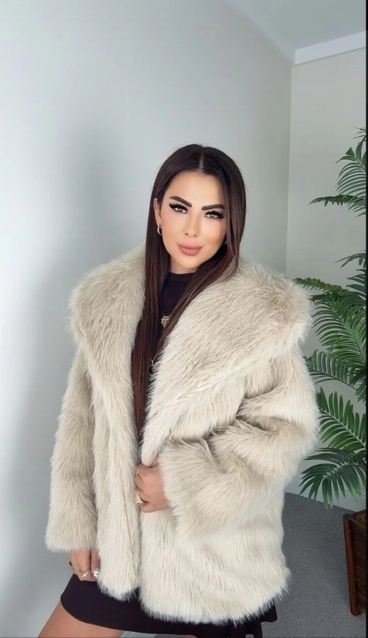 Önü çıtçıtlı loli kürk bej t4149