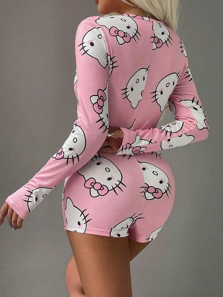 Pamuklu Pembe Hello Kitty Desenli Düğmeli Uzun Kol Tulum Pijama