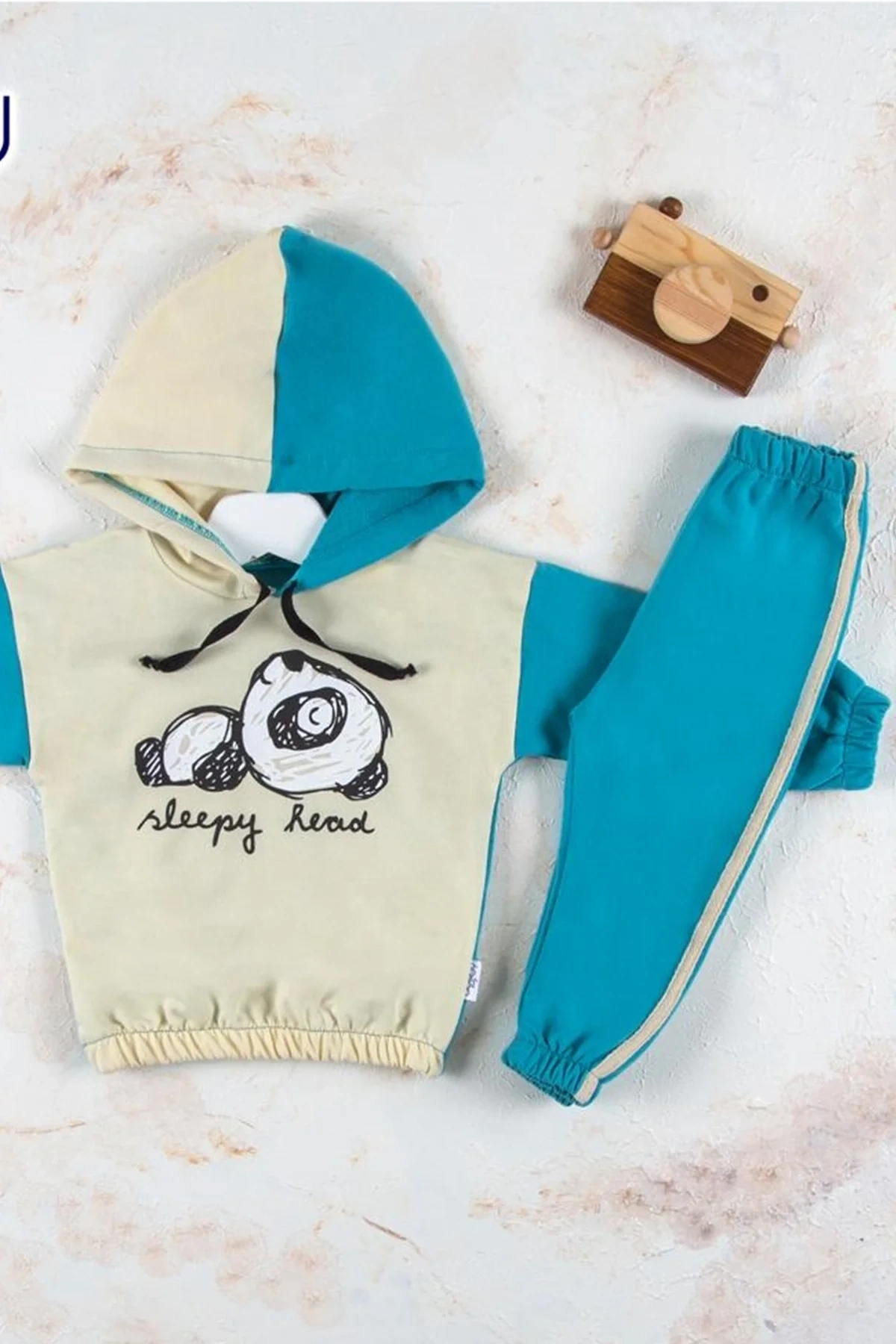 Panda Desenli Kapişonlu Erkek Bebek Takımı