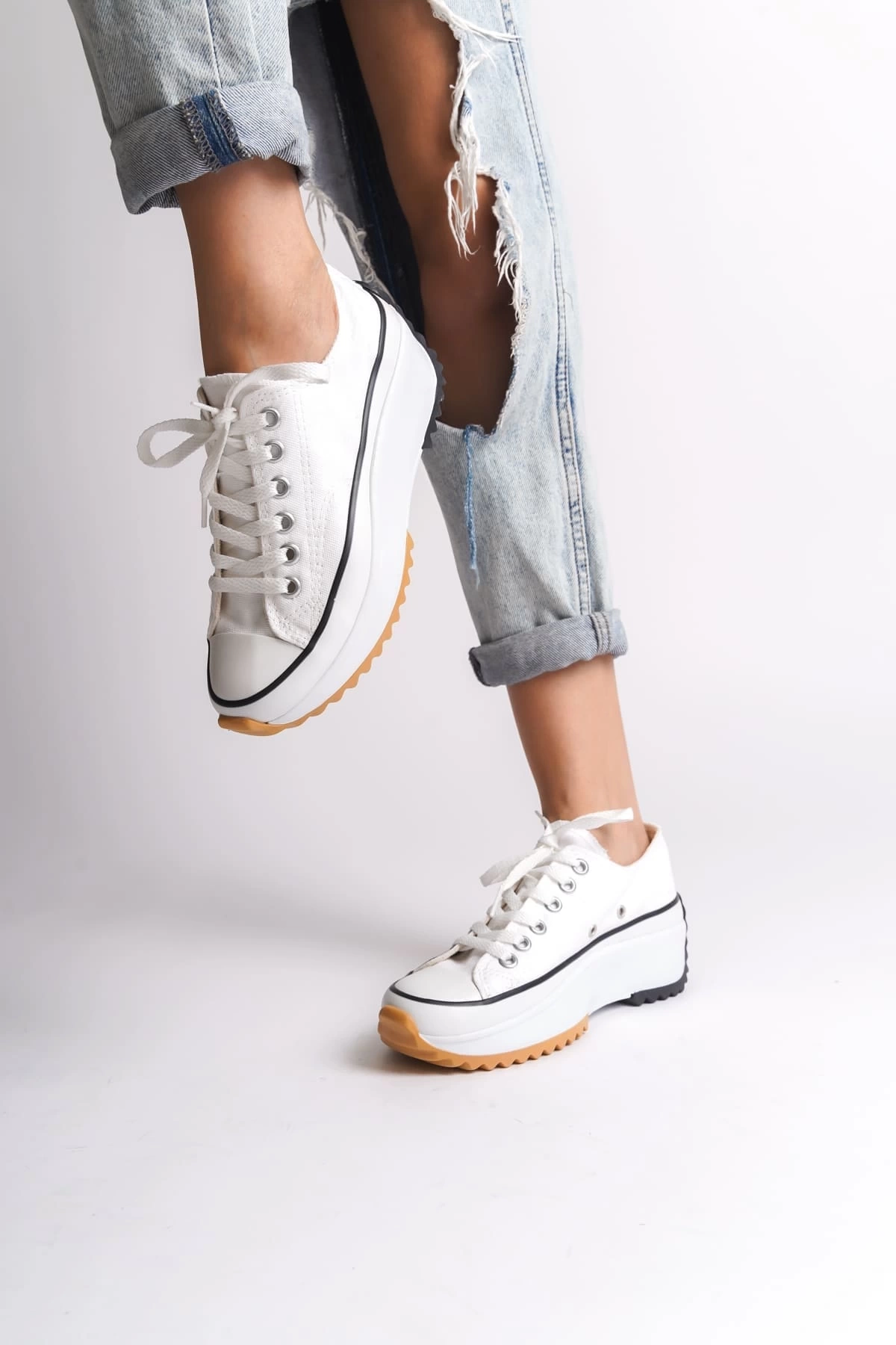 PARIS Bağcıklı Ortopedik Taban Kadın Sneaker Spor Ayakkabı  BT - Beyaz