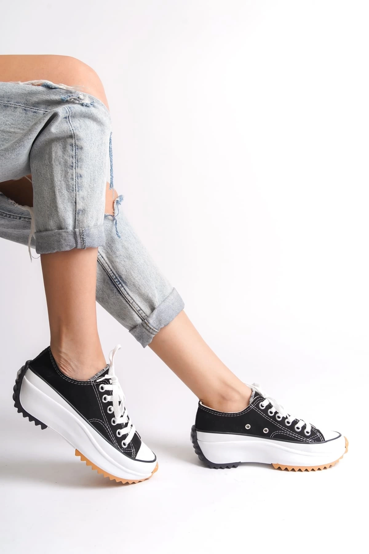 PARIS Bağcıklı Ortopedik Taban Kadın Sneaker Spor Ayakkabı  BT - Siyah