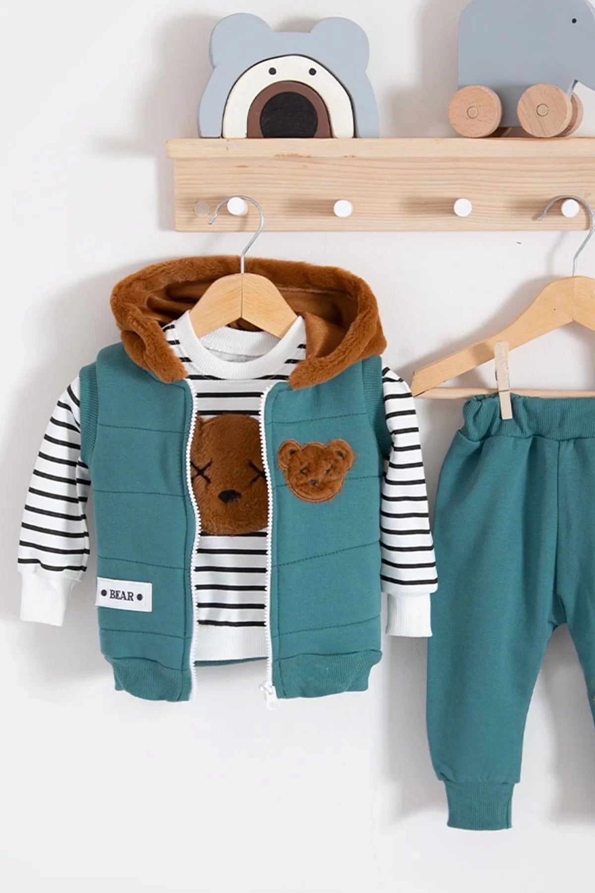 Peluş Ayıcık Desenli Kapişonlu 3lü Erkek Bebek Takımı