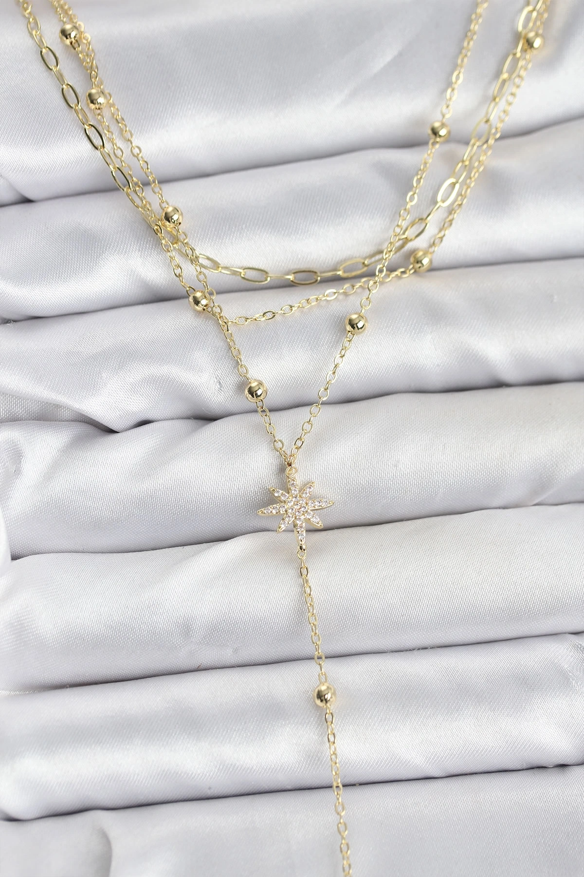 Pirinç Gold Renk Kutup Yıldızı Detaylı 3lü Kombin Kadın Kolye