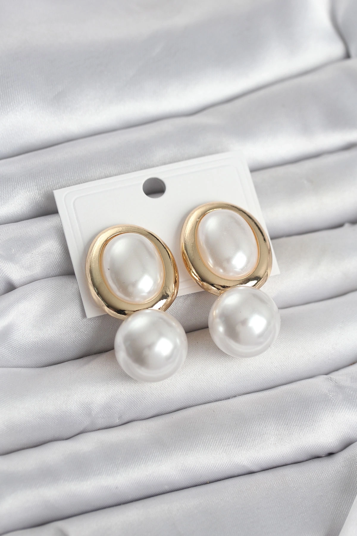 Pirinç Gold Renk Model İncili Kadın Küpe