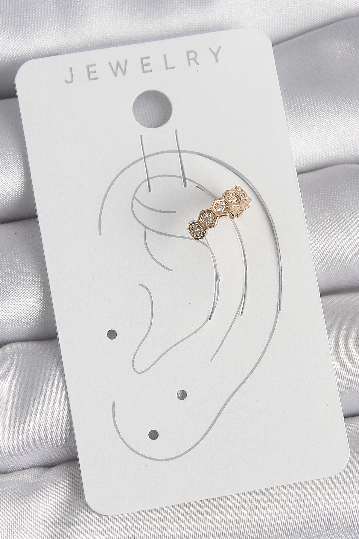 Pirinç Gold Renk Zirkon Taşlı Bal Peteği Model Kadın Kıkırdak Küpe