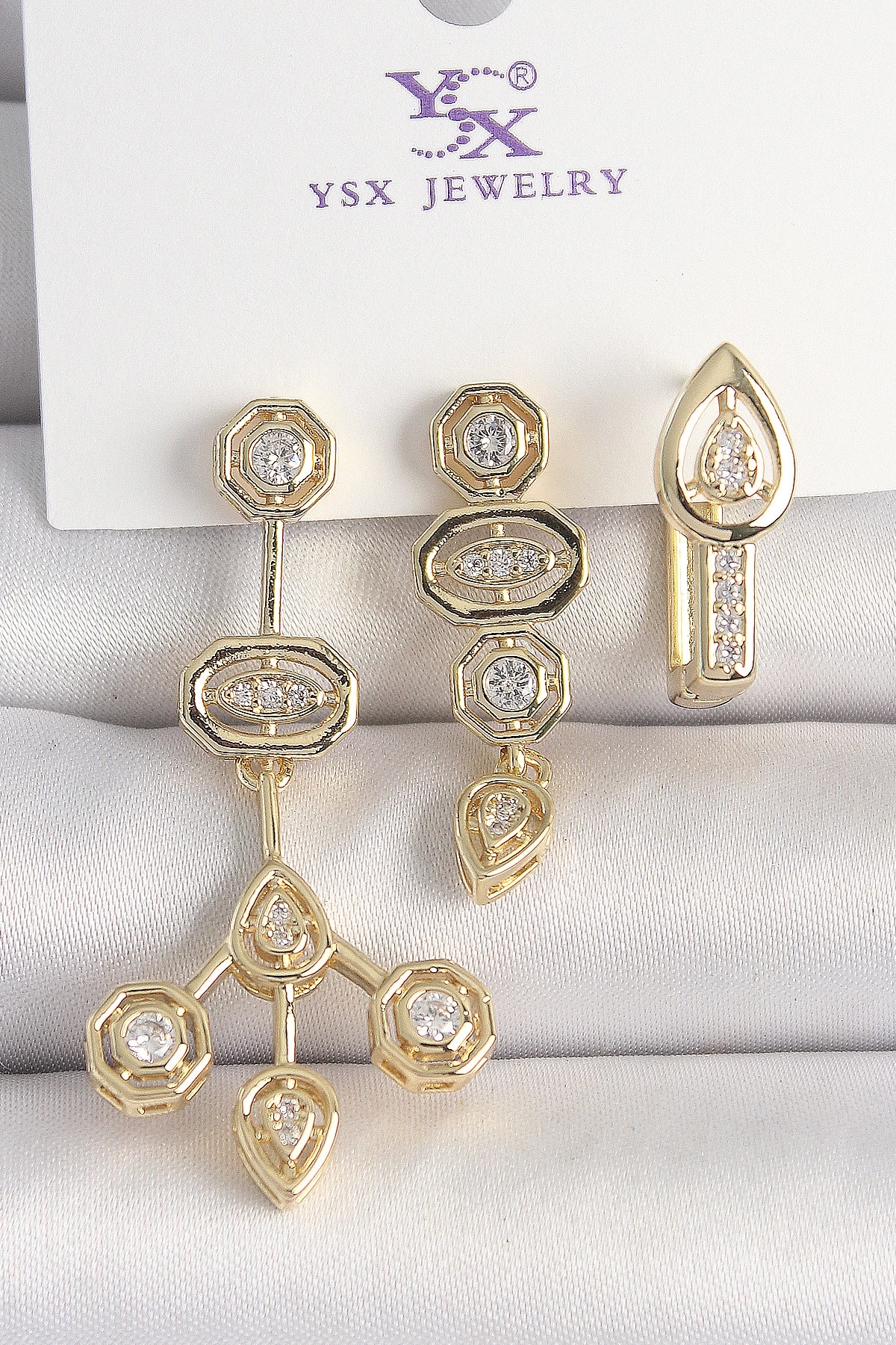 Pirinç Gold Renk Zirkon Taşlı Geometrik Model 3Lü Kadın Kombin Küpe