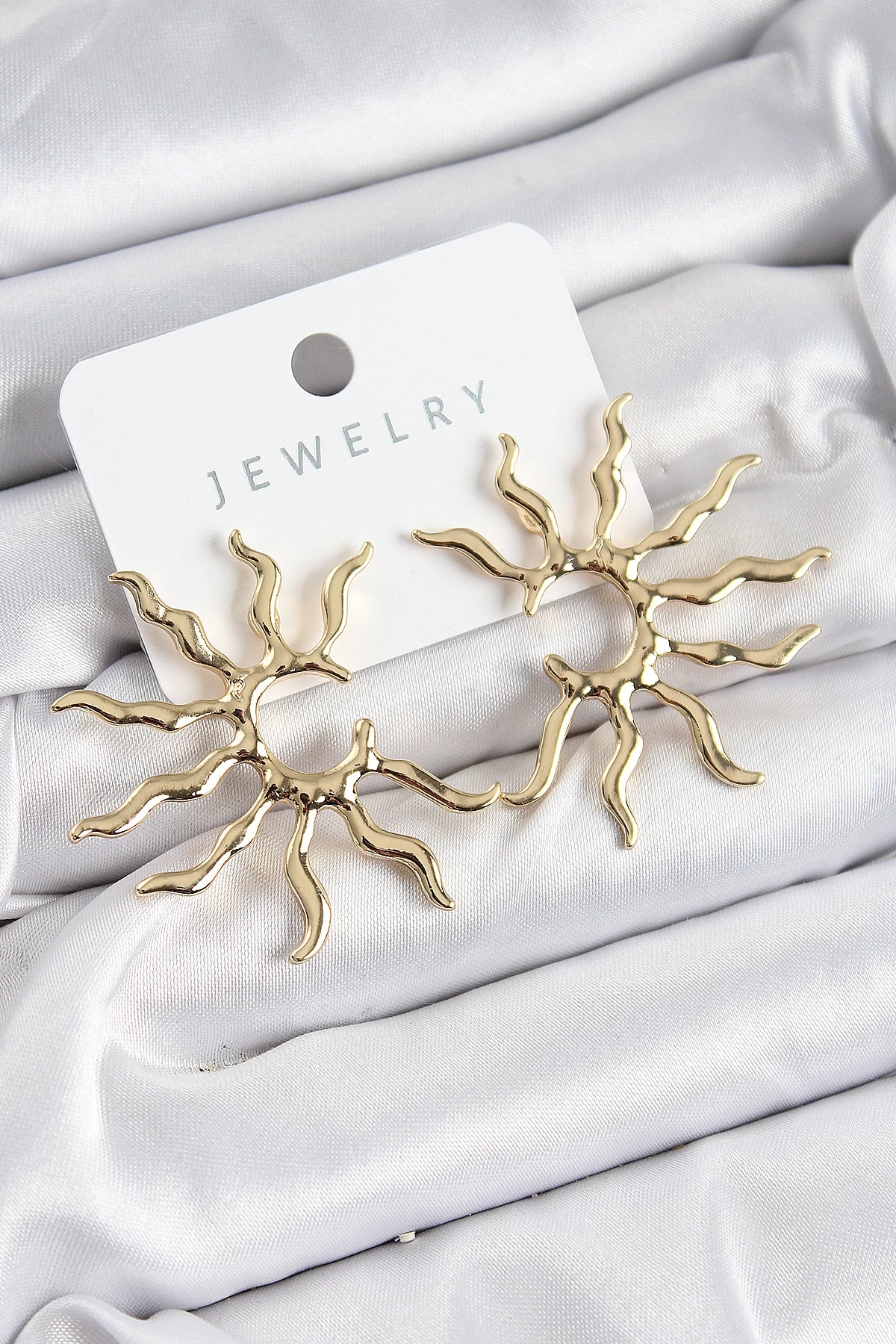 Pirinç Güneş Model Gold Renk Kadın Küpe