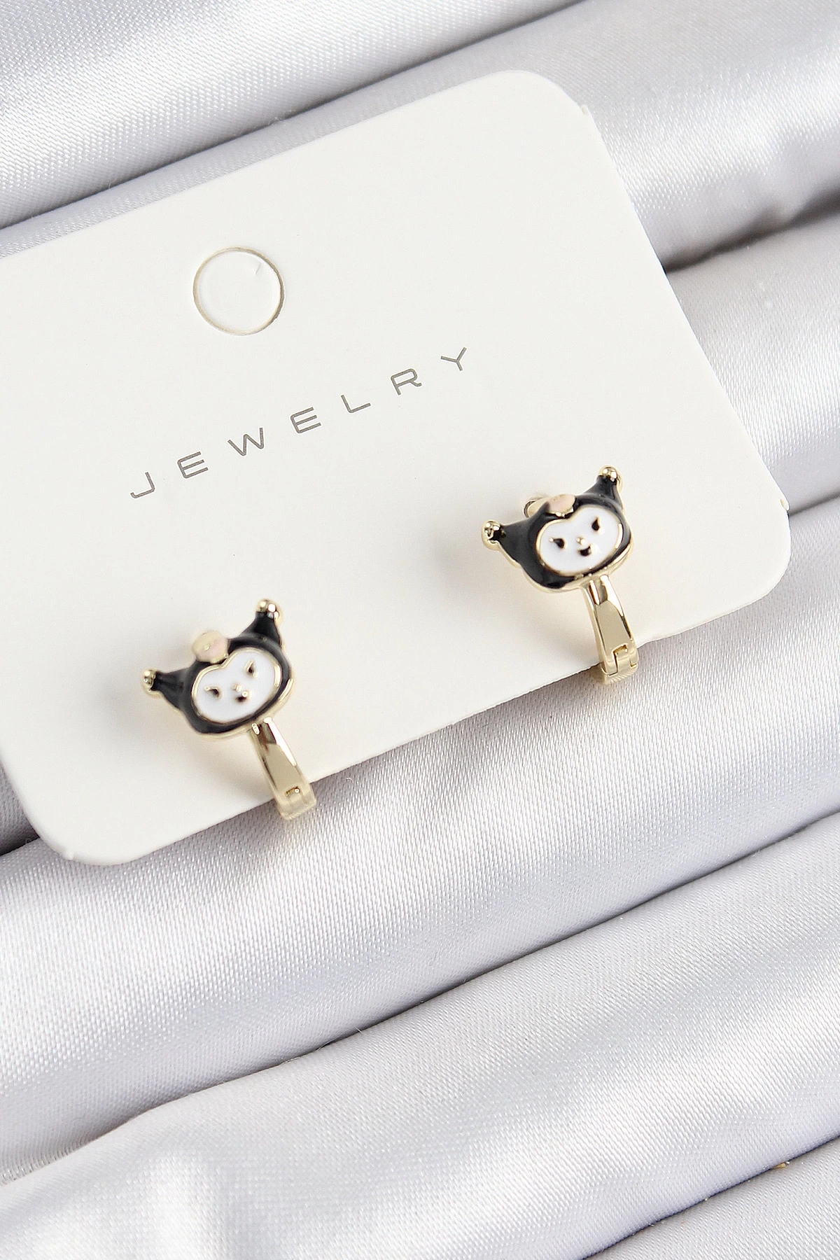 Pirinç Kuromi Model Gold Renk Çocuk Küpe