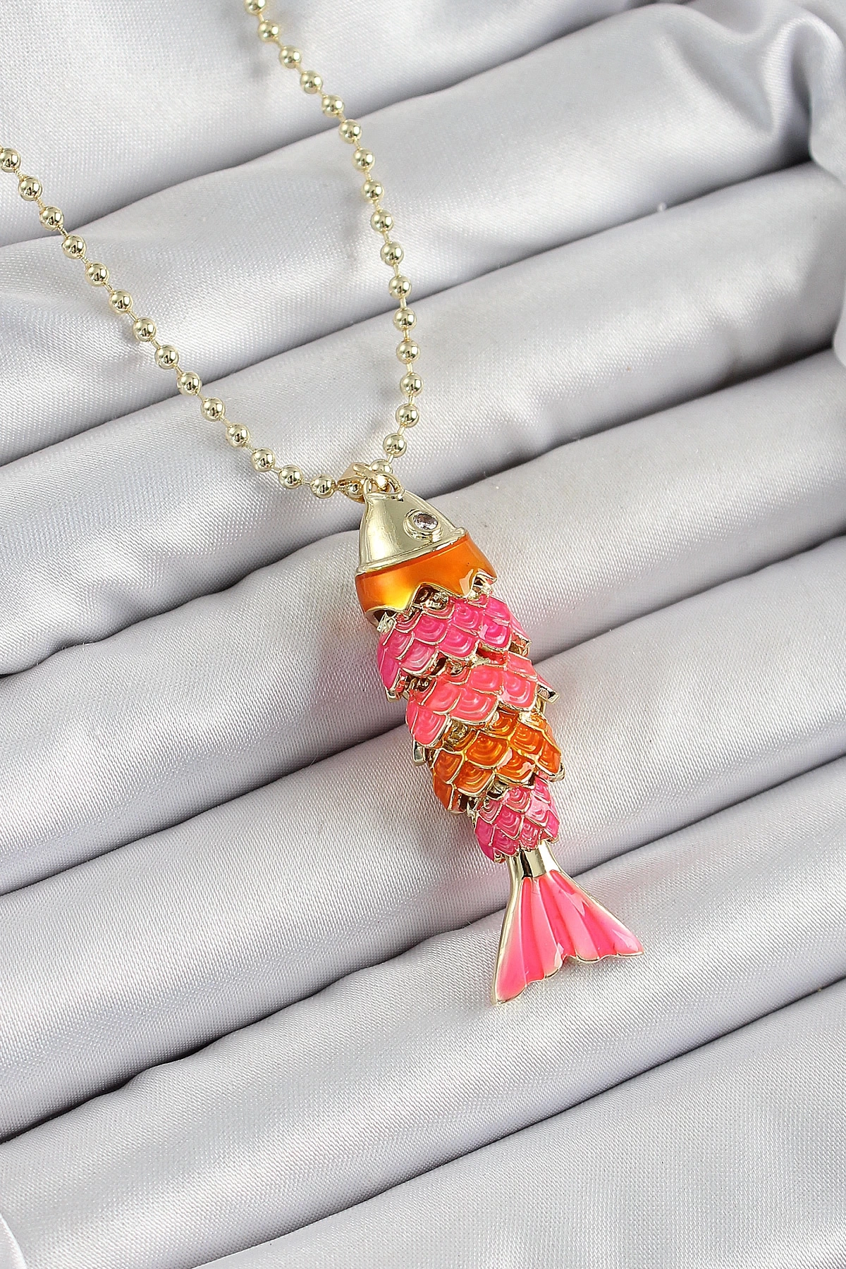 Pirinç Pembe Ve Turuncu Balık Model Zirkon Taşlı Gold Renk Kadın Kolye