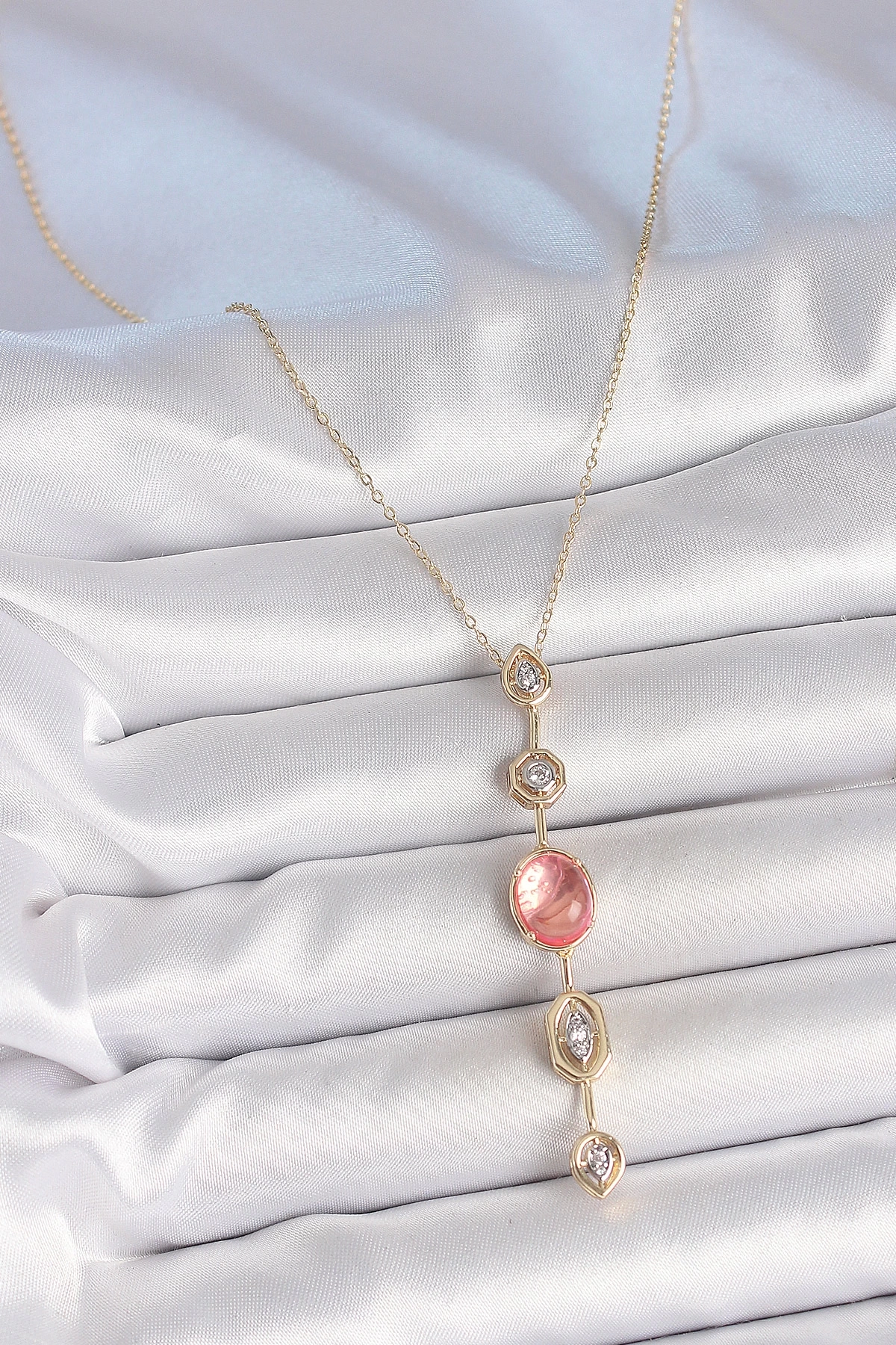 Pirinç Zincir Pembe Gold Renk Zirkon Taşlı Y Kolye