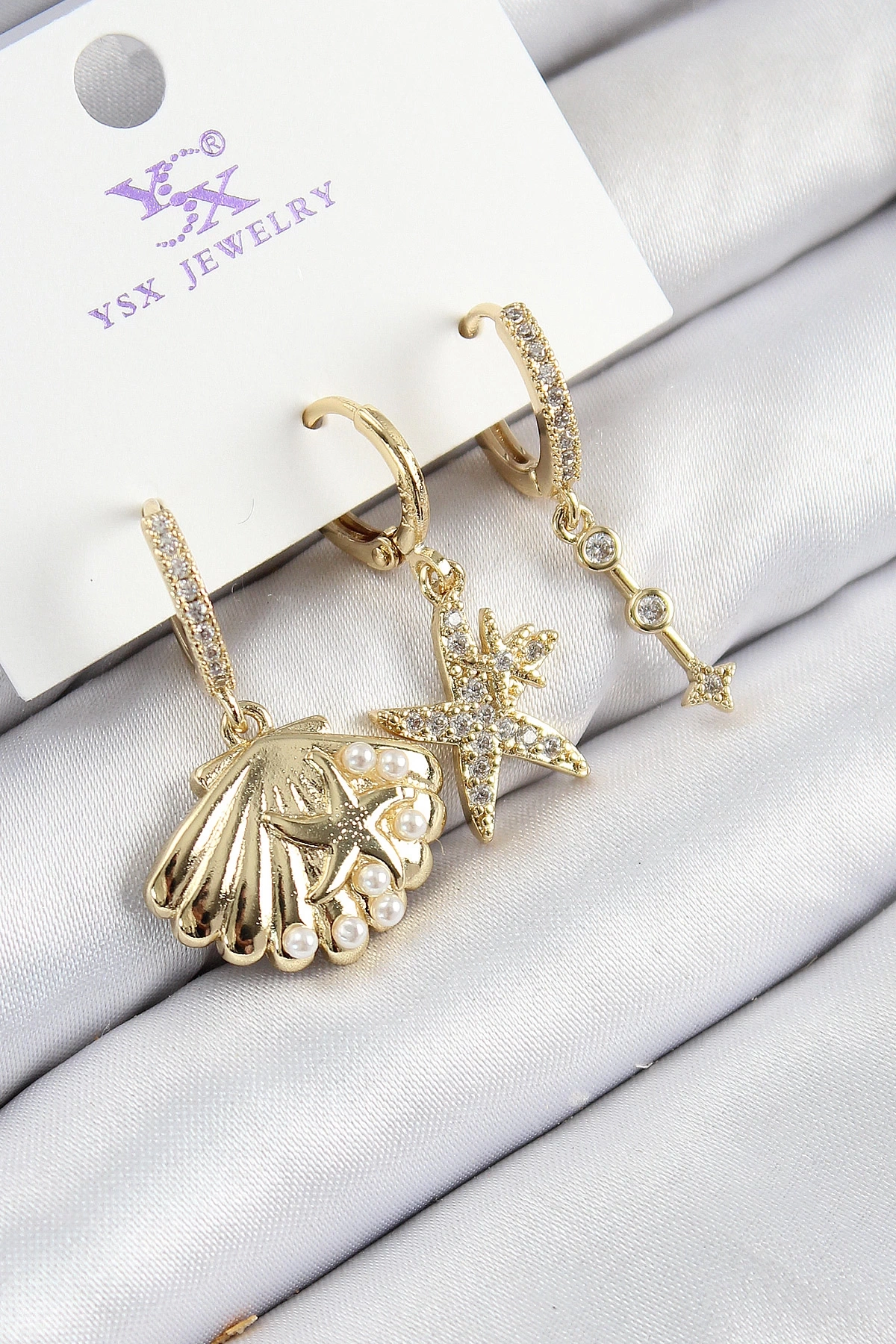 Pirinç Zirkon Taşlı 3lü İstiridye Ve Yıldız Model Gold Renk Kadın Küpe