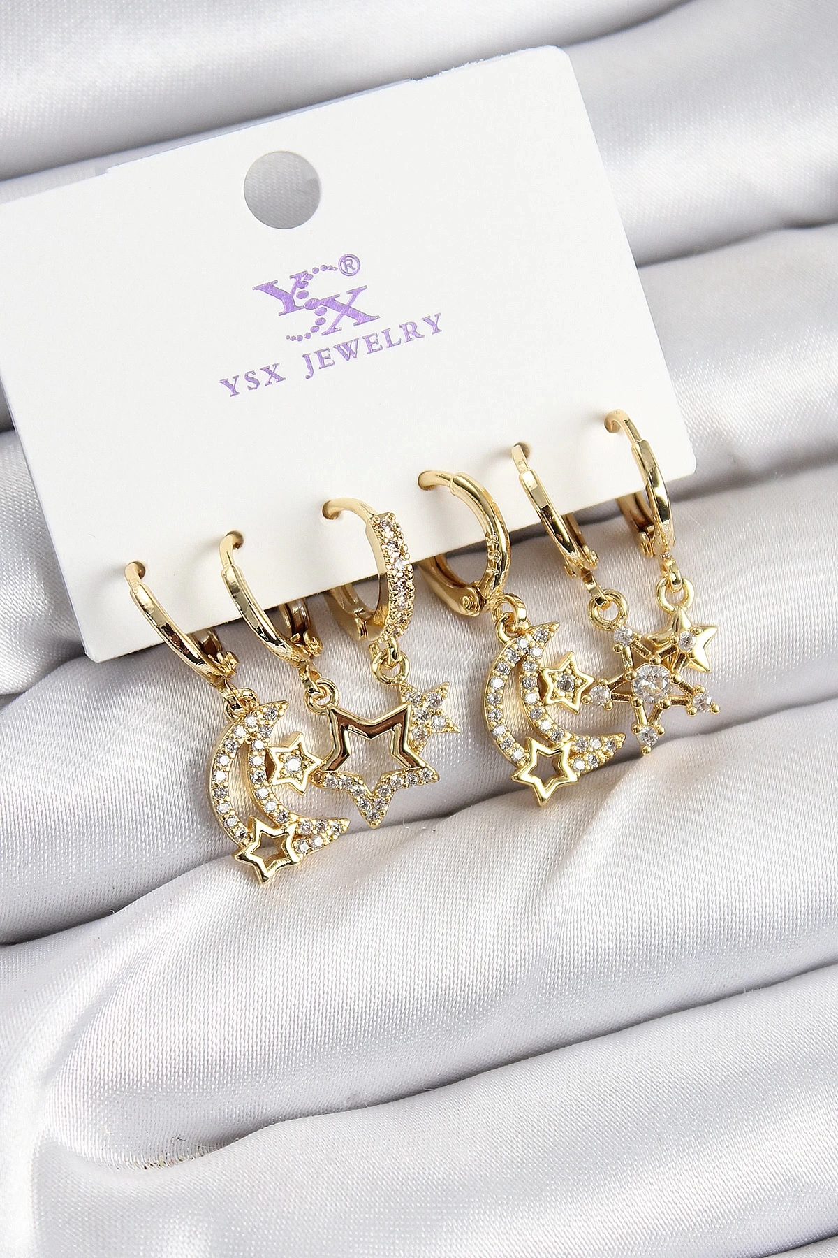 Pirinç Zİrkon Taşlı Ay ve Yıldız Model Gold Renk 3lü Çift Kadın Küpe