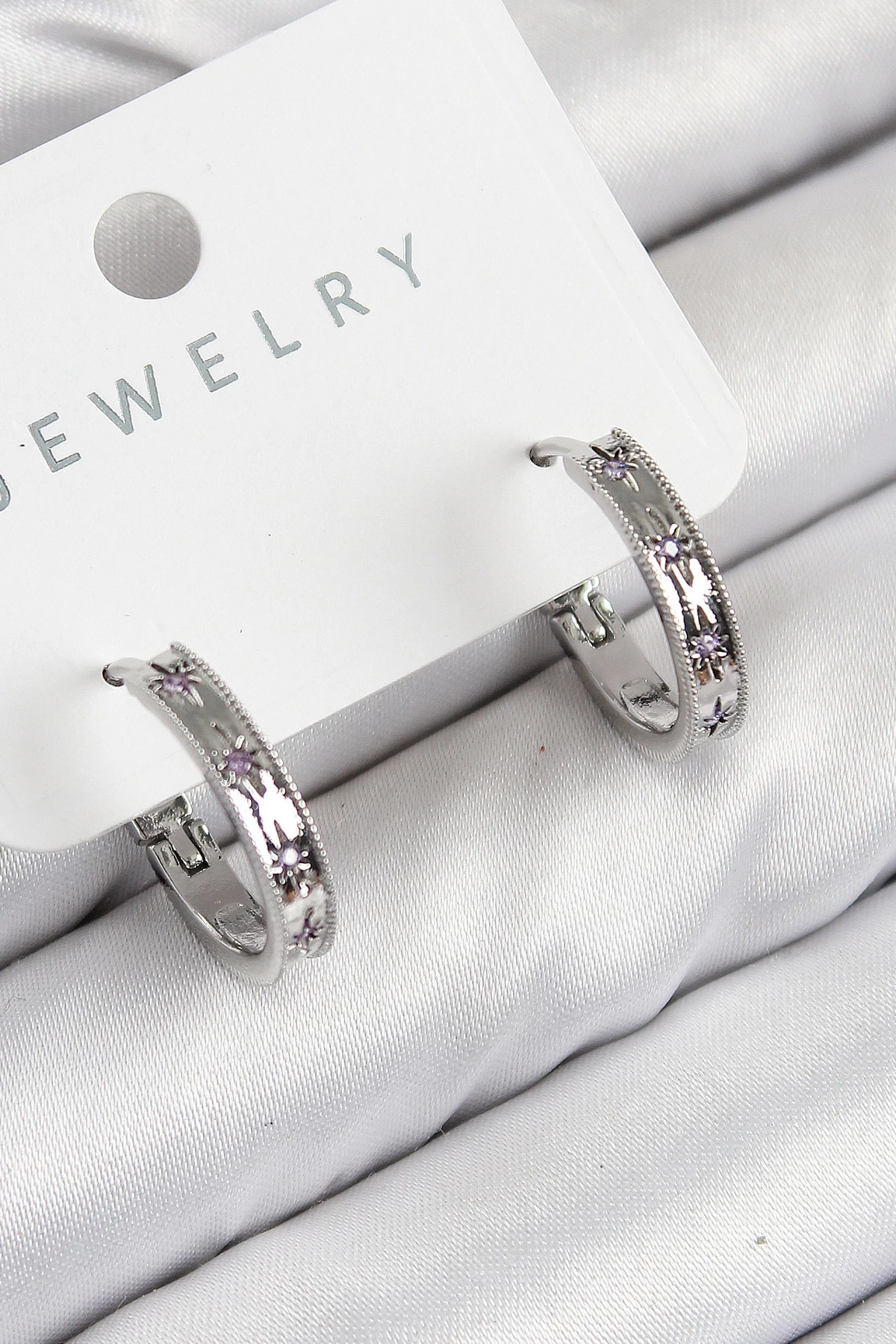 Pirinç Zirkon Taşlı Halka Model Gümüş Renk Kadın Küpe