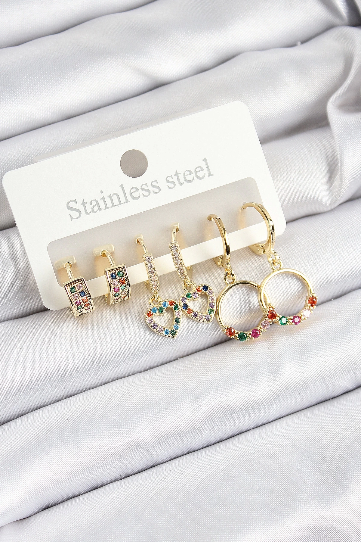 Pirinç Zirkon Taşlı Kalp Ve Halka Model Gold Renk 6lı Set Kadın Küpe
