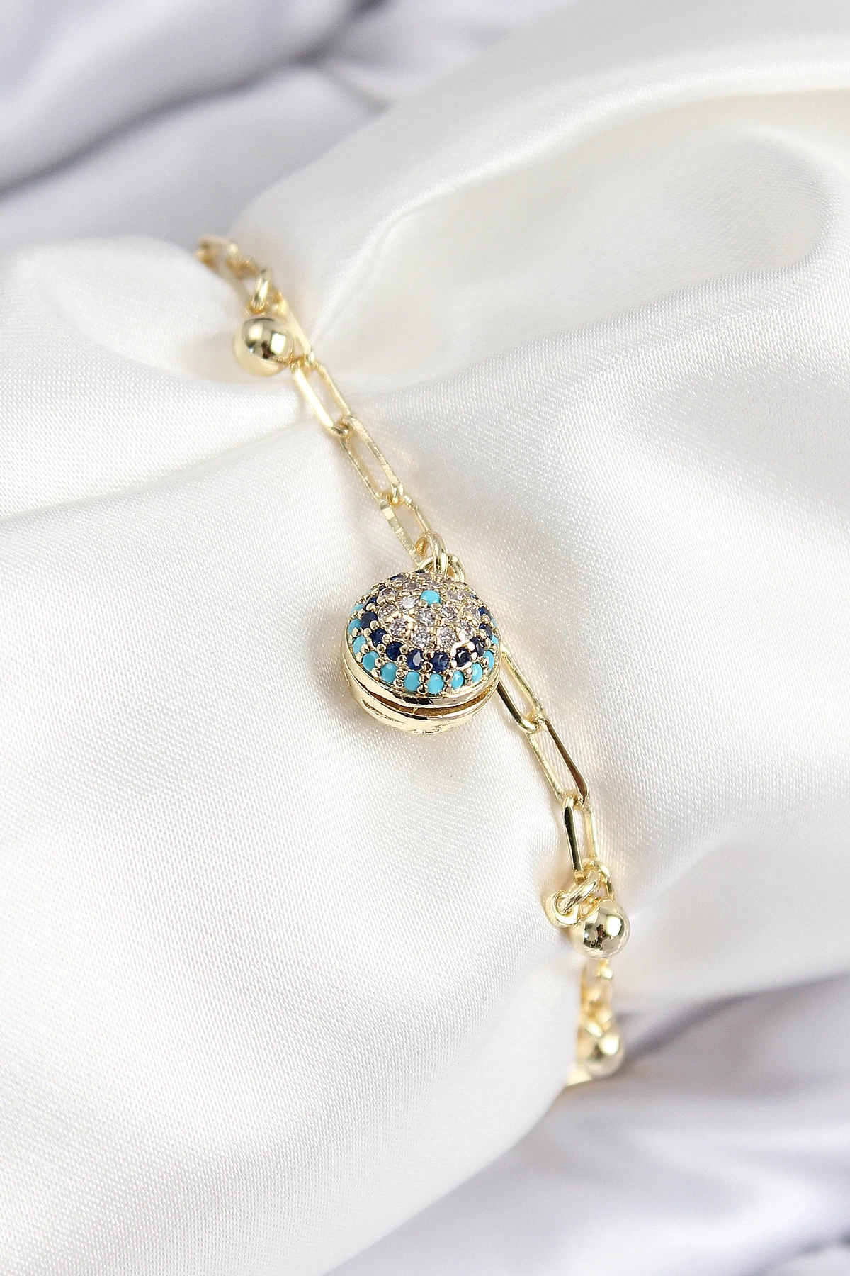 Pirinç Zirkon Taşlı Nazar Boncuğu Model Gold Renk Kadın Bileklik