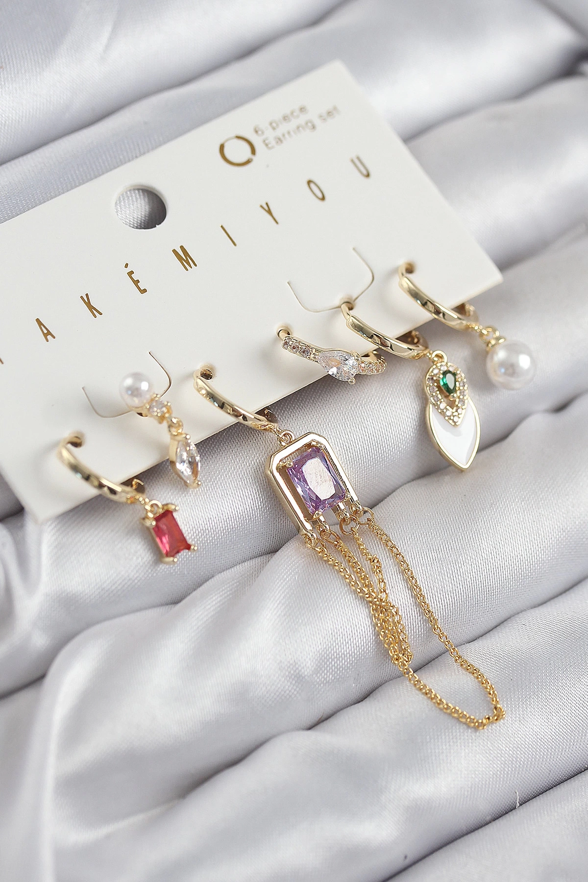 Pirinç Zirkon Taşlı Sallantılı Ve İncili Gold Renk 6lı Küpe Set