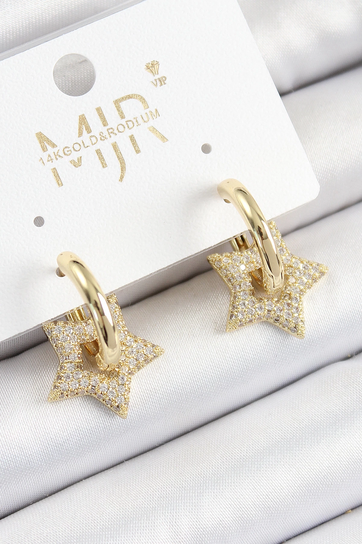 Pirinç Zirkon Taşlı Yıldız Figürlü Halka Model Gold Renk Kadın Küpe