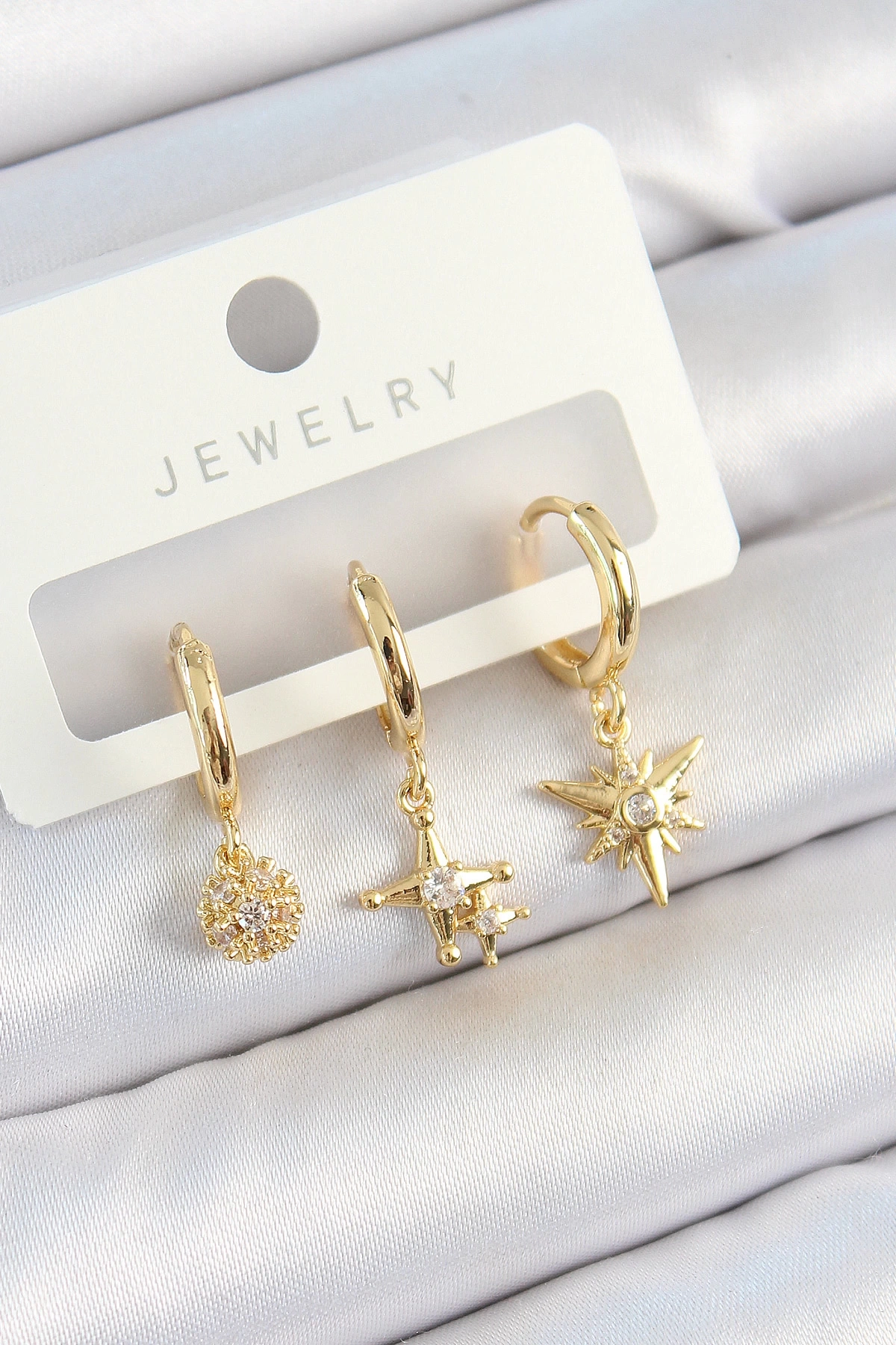 Pirinç Zirkon Taşlı Yıldız Model Gold Renk 3lü Çift Kadın Küpe Set