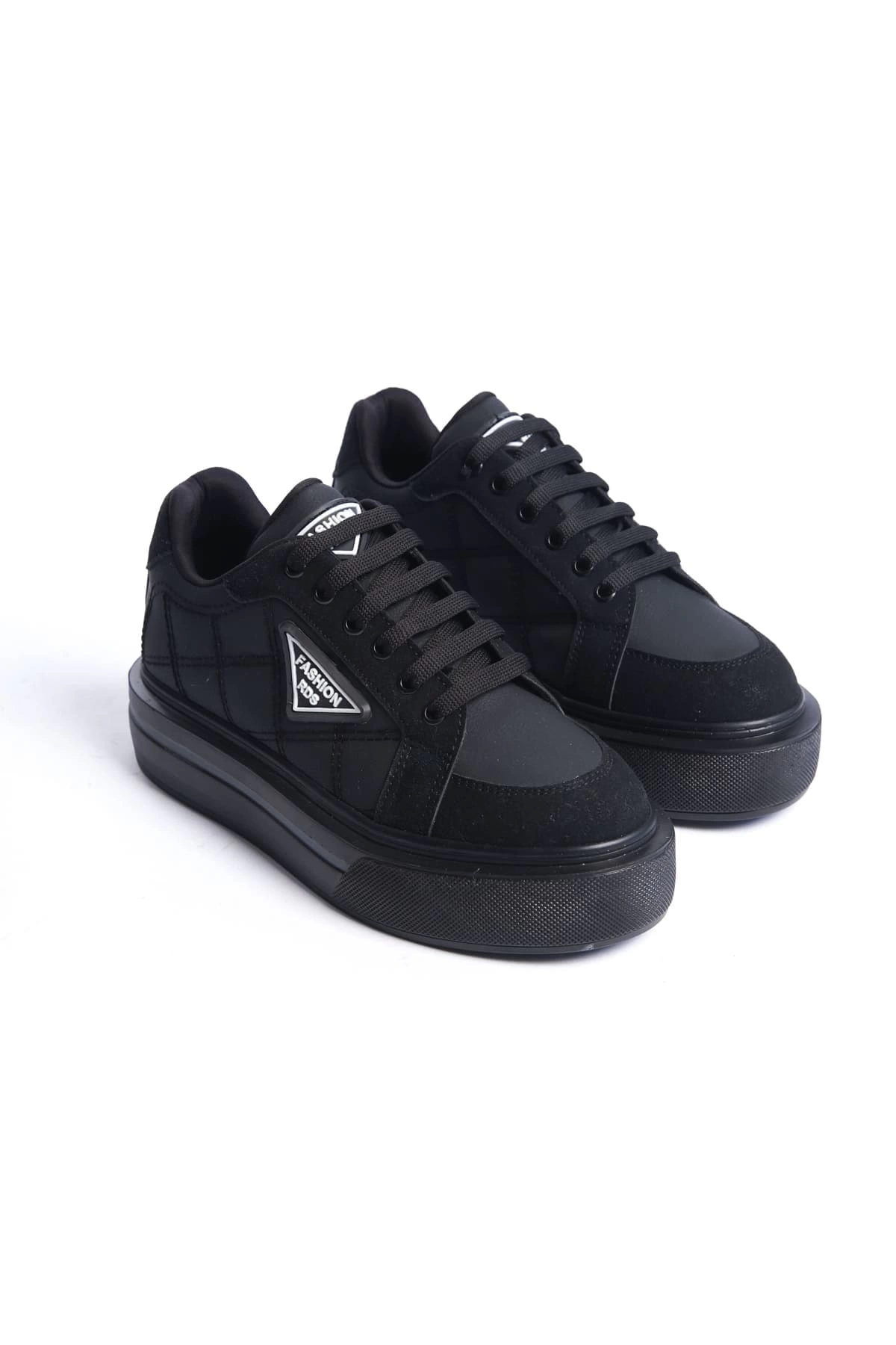 PRAG Bağcıklı Ortopedik Taban Desenli Kadın Sneaker Spor Ayakkabı  ST - Siyah