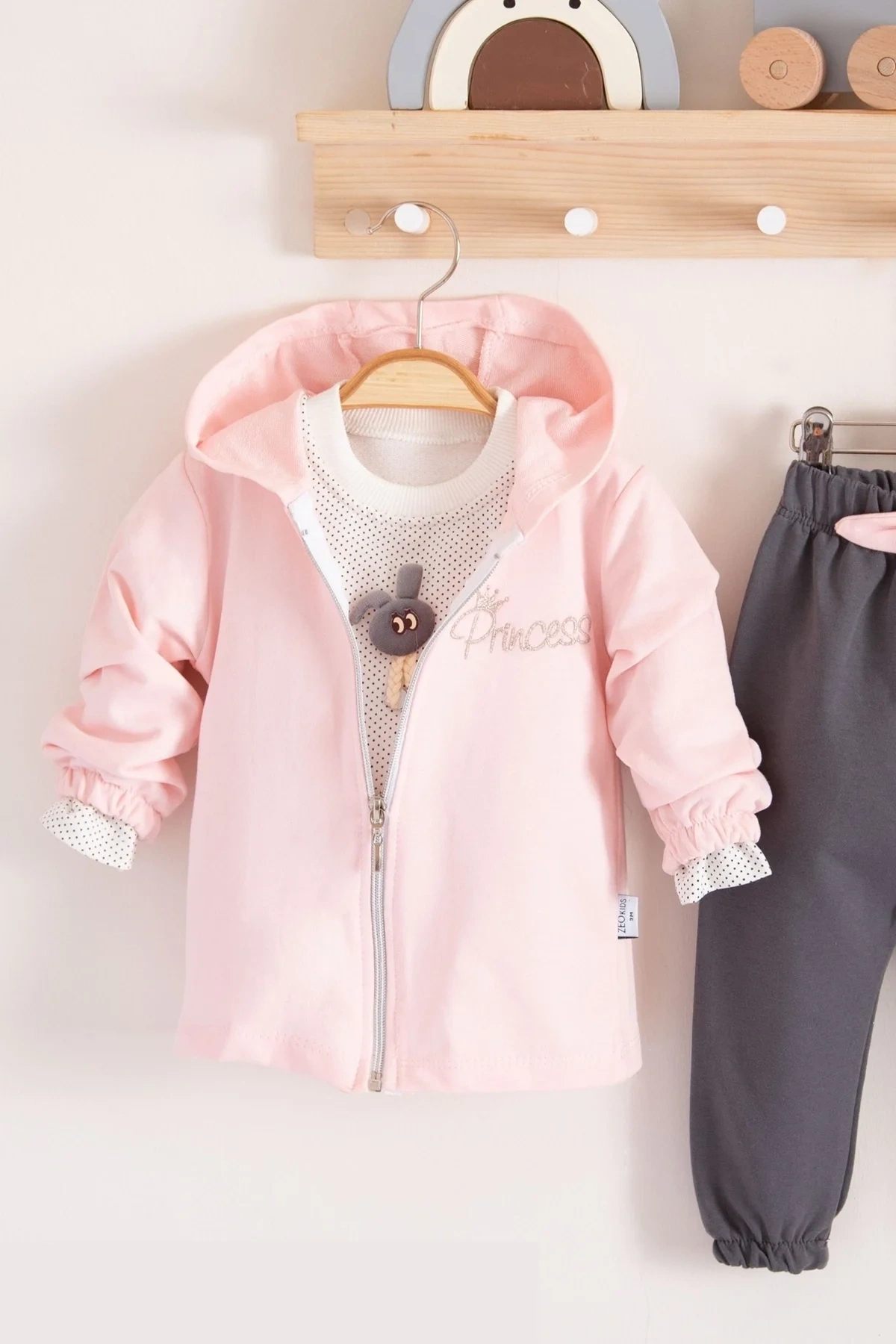 Prences Nakışlı Kapişonlu 3lü % 100 Pamuk Kız Bebek Takımı
