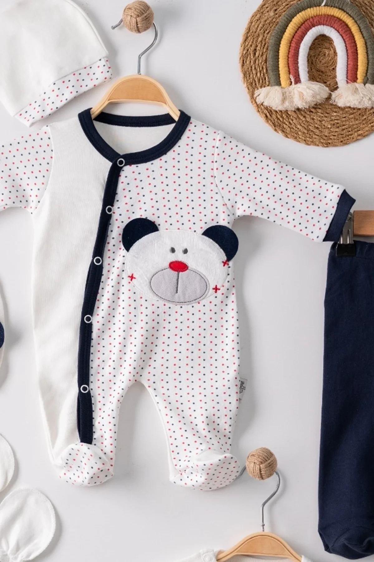 Puanlı Ayıcık Nakışlı Tulumlu % 100 Pamuk Erkek Bebek 5li Set