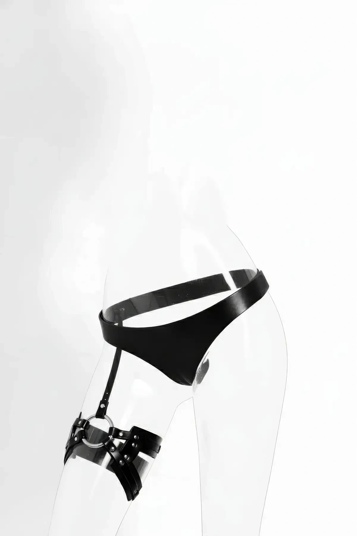 Siyah Tanga - Külot Deri Metal Halka Detaylı - Brf1156