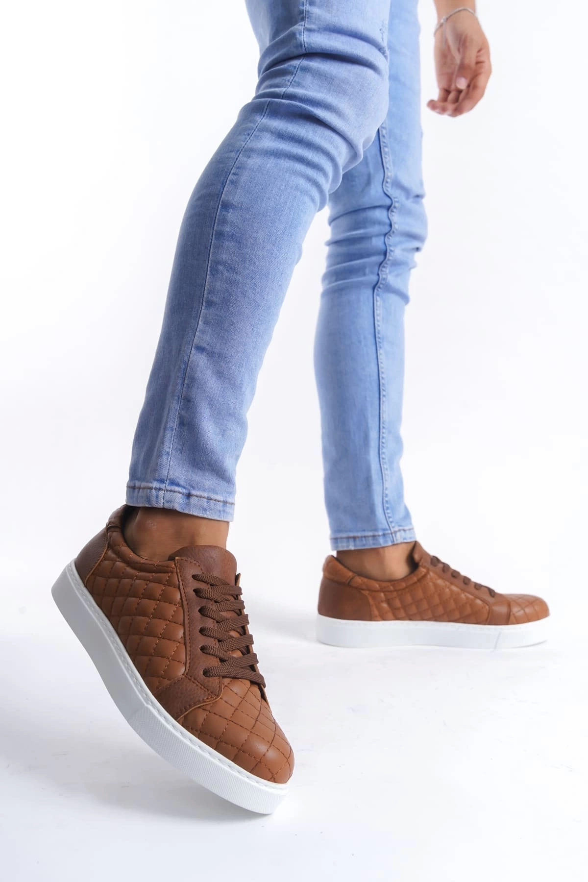 SLW166 Prestige Bağcıklı Cilt Kapitone Desenli Erkek Günlük Sneaker Ayakkabı CBT - Taba