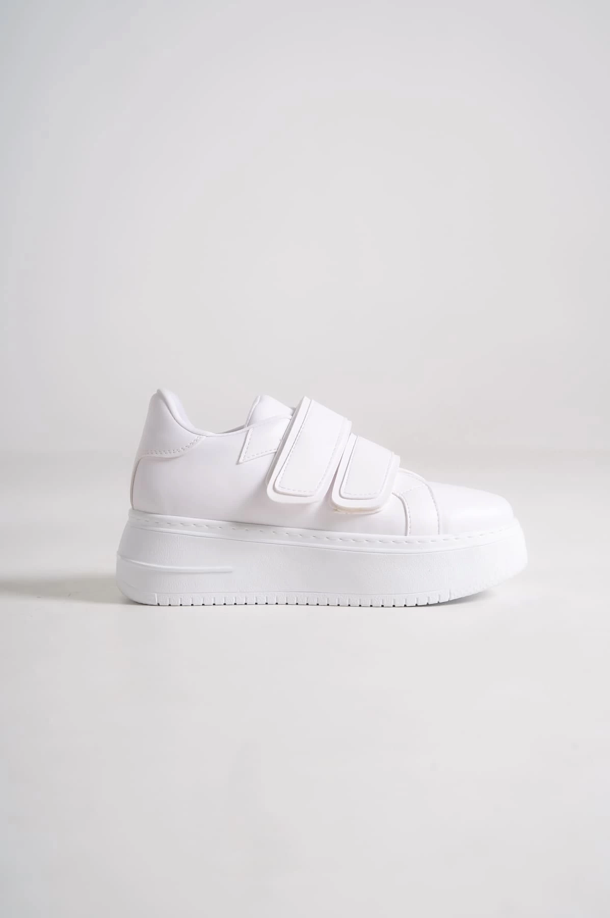 VALENCIA Bağcıksız Cırt Cırtlı Ortopedik Taban Kadın Sneaker Spor Ayakkabı BT - Beyaz