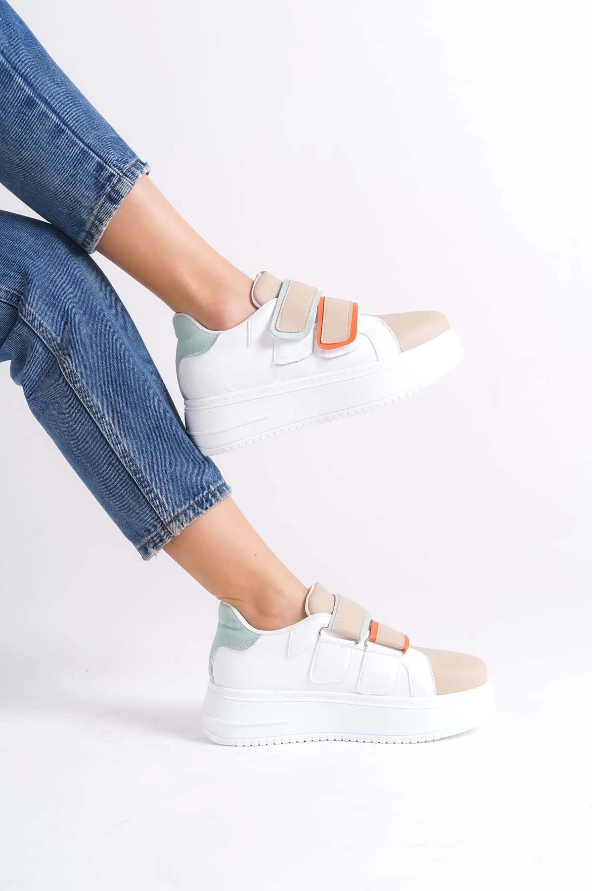 VALENCIA Bağcıksız Cırt Cırtlı Ortopedik Taban Kadın Sneaker Spor Ayakkabı BT - Beyaz/Ten/Mavi