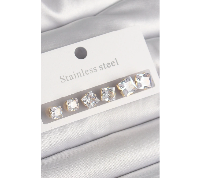 316L Çelik Gold Renk Kare Zirkon Taş Model Kadın Küpe Seti