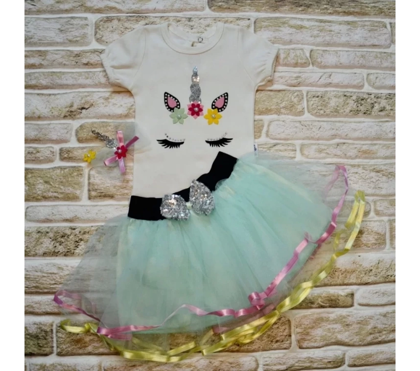 9-12-18 Ay Payetli Pony Nakışlı Tokalı Kısa Kollu Tütü Etek 3lü Kız Bebek Takımı