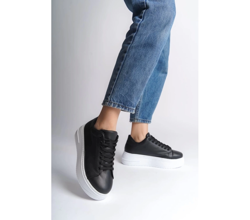 BIANA Bağcıklı Ortopedik Taban Kadın Sneaker Spor Ayakkabı  BT - Siyah