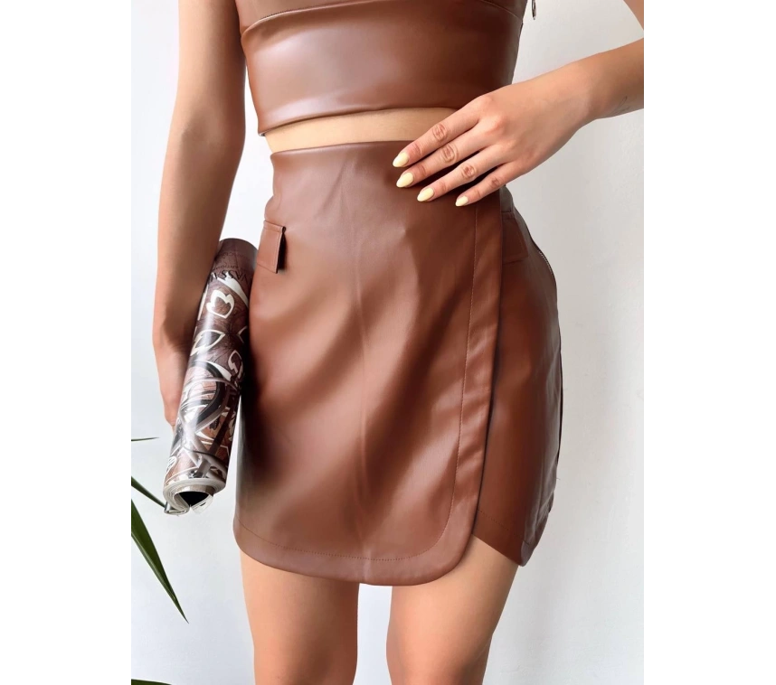 Cep detaylı oval kapaklı deri etek kahve h240048