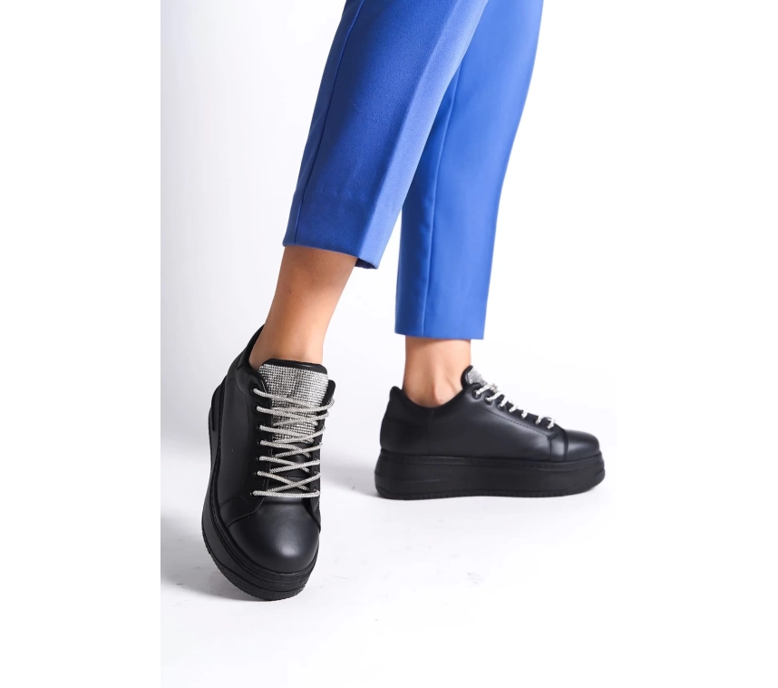 DELLA Bağcıklı Ortopedik Taban Taşlı Kadın Sneaker Spor Ayakkabı  ST - Siyah
