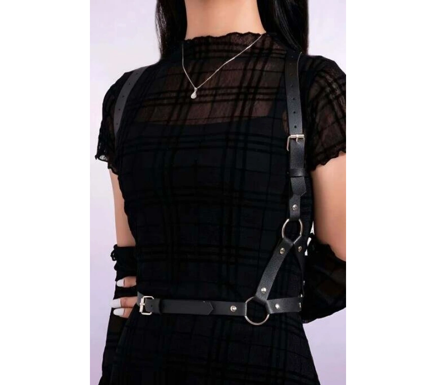 Elbise Üstü Şık Deri Aksesuar - Brf938