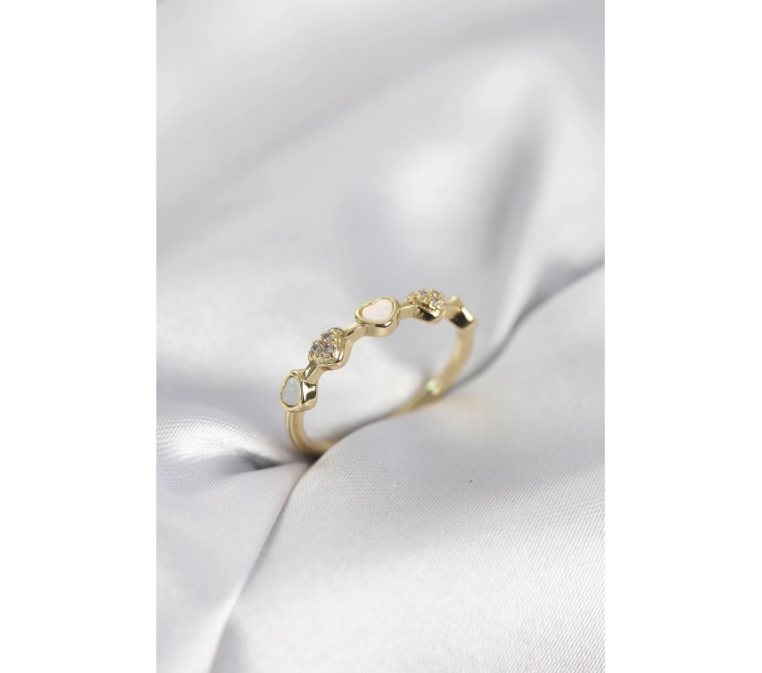 Gold Renk Minimal Kalp Model Zirkon Taşlı Pirinç Kadın Yüzük