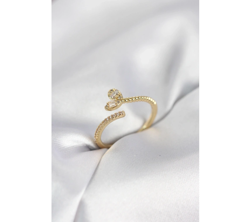 Gold Renk Pirinç Kuyruklu Kalp Model Kadın Yüzük