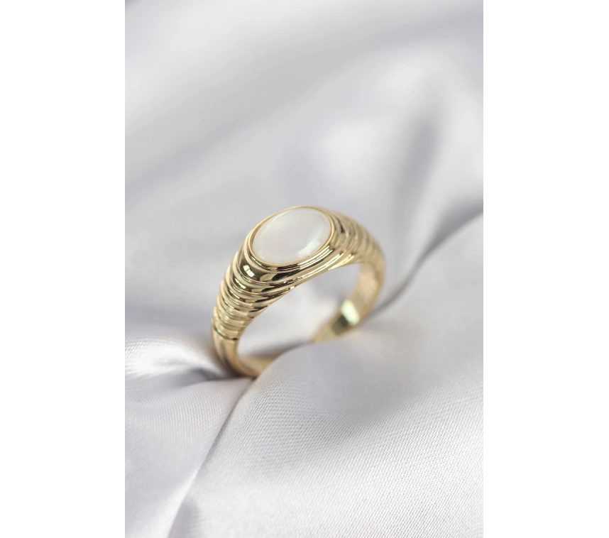 Gold Renk Vintage Model Kadın Yüzük