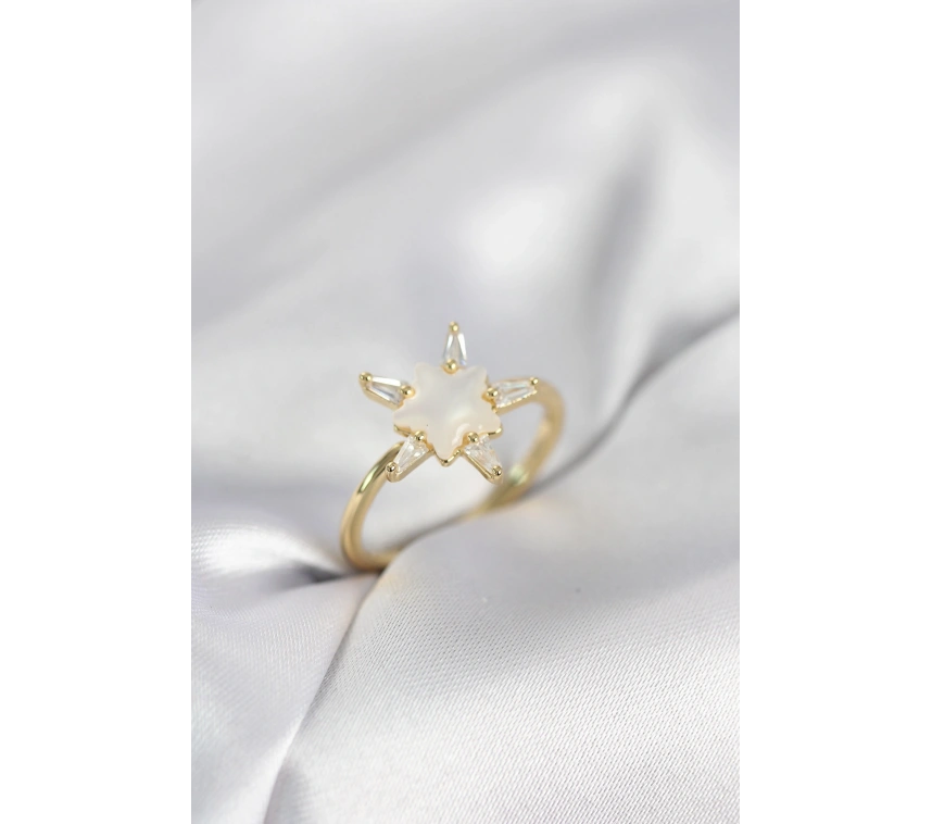 Gold Renk Yıldız Model Sedefli Zirkon Taşlı Kadın Yüzük