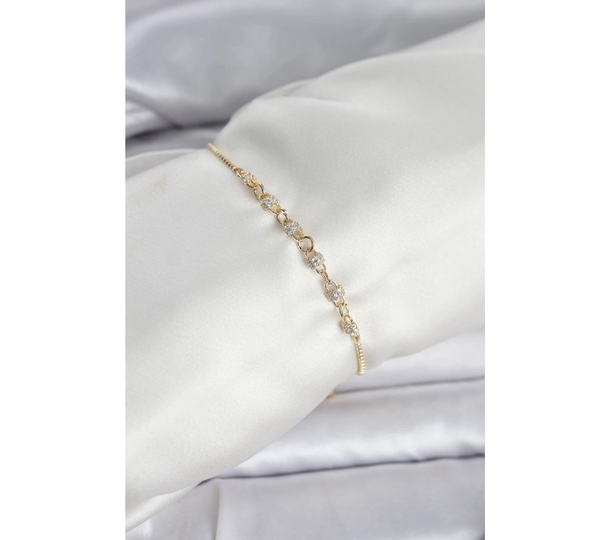 Gold Renk Zincir Model Zirkon Taşlı Pirinç Asansörlü Kadın Bileklik