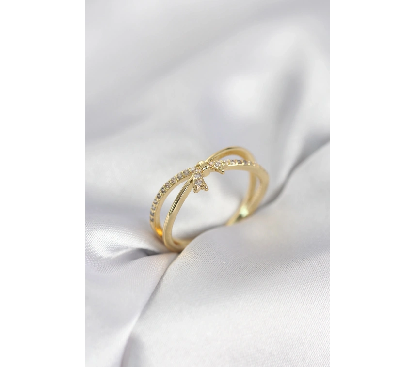 Gold Renk Zirkon Taşlı Fiyonk Model Kadın Yüzük