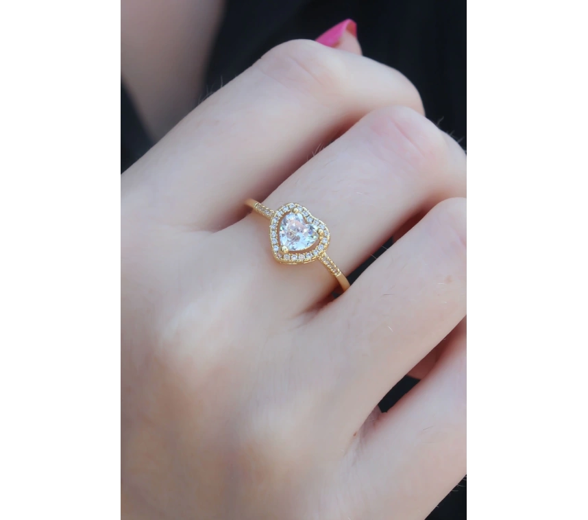 Gold Renk Zirkon Taşlı Kalp Model Charm Pirinç Kadın Yüzük
