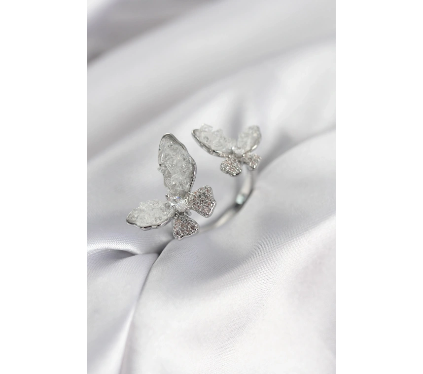 Gümüş Renk Beyaz Kelebek Model Zirkon Taşlı Kadın Yüzük