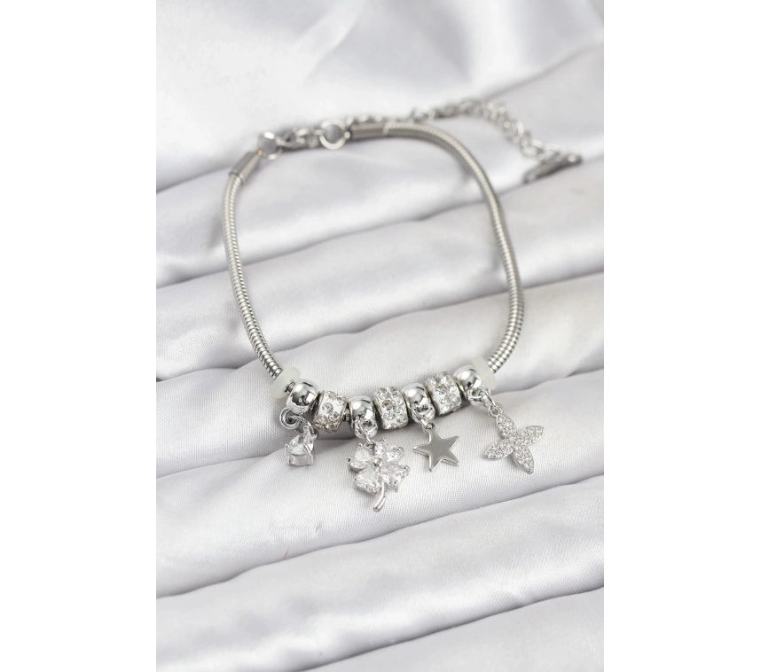 Gümüş Renk Pirinç Yonca Charmlı Kadın Bileklik