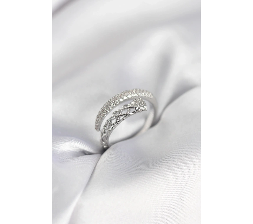 Gümüş Renk Zirkon Taşlı Sarmal Kadın Yüzük